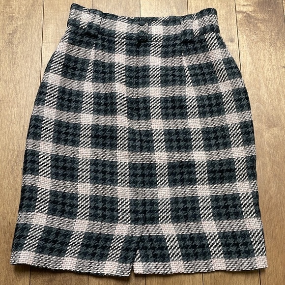 Mondi wool tweed pencil skirt pink gray black belt loops vintage size US4 - Picture 10 of 11